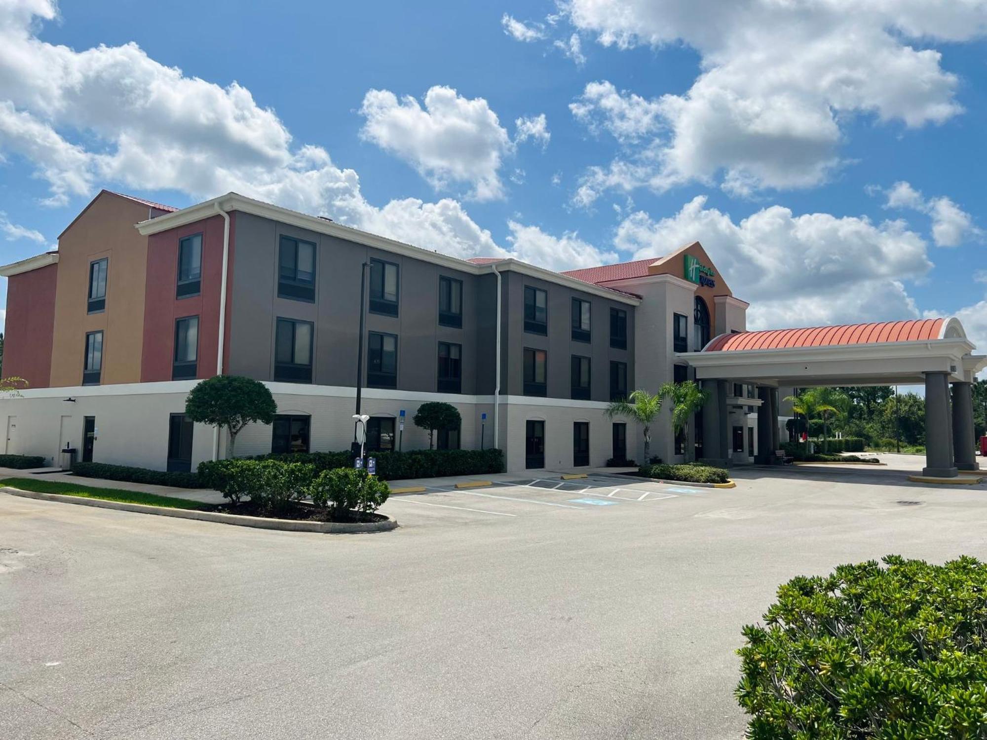 Holiday Inn Express & Suites Sebring By Ihg Dış mekan fotoğraf